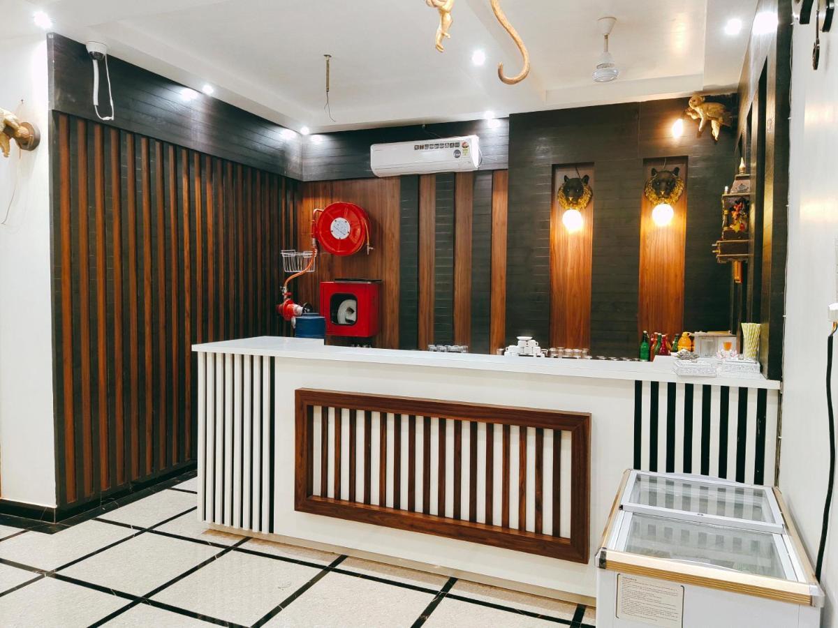 Hotel The Shree Jee Palace Mirzapur Exterior photo