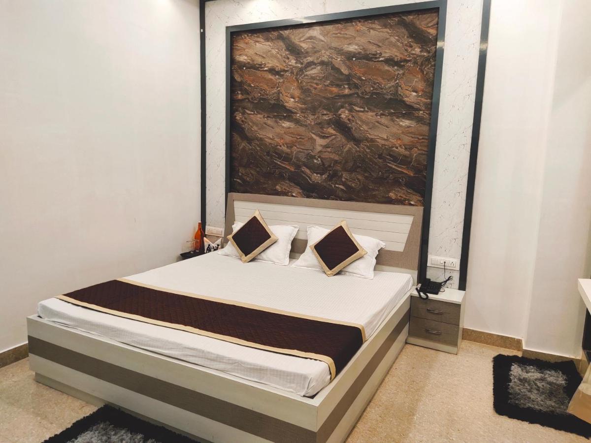 Hotel The Shree Jee Palace Mirzapur Exterior photo